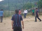 �akir ba�kan futbol gen�lerle futbol oynarken...