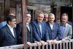 Bakanlar Hayati Yaz�c��n�n k�y� Buzlup�nar�da