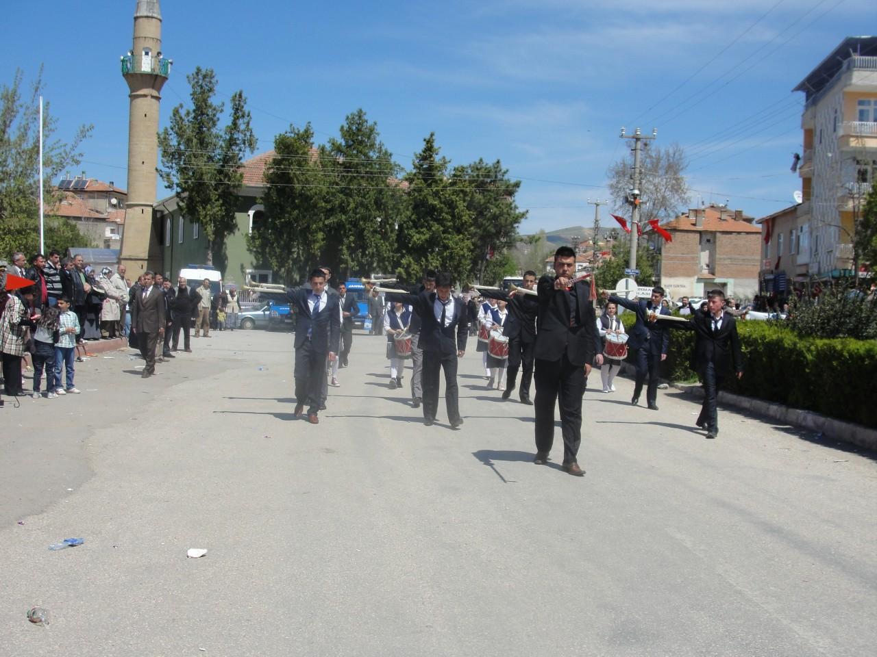 23 N�SAN 2011...
